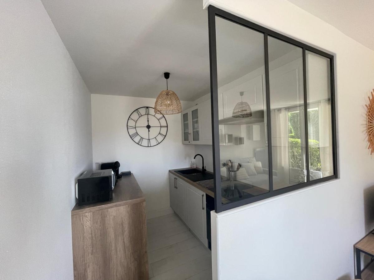Le Plein Soleil, Appt 2 Pieces Terrasse, 600 M De La Plage De Blonville Sur Mer Apartment Exterior foto